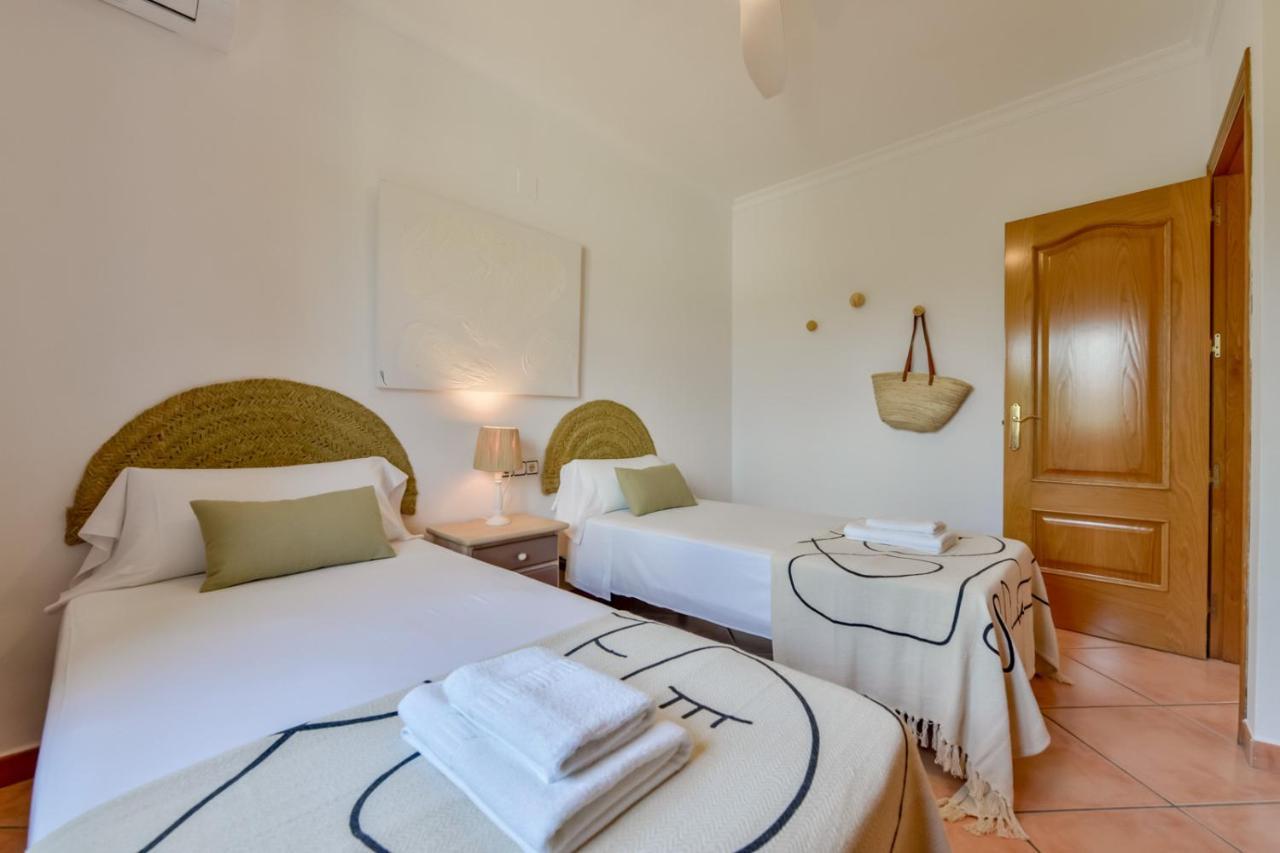 Guzman - Bellissima Villa Calp